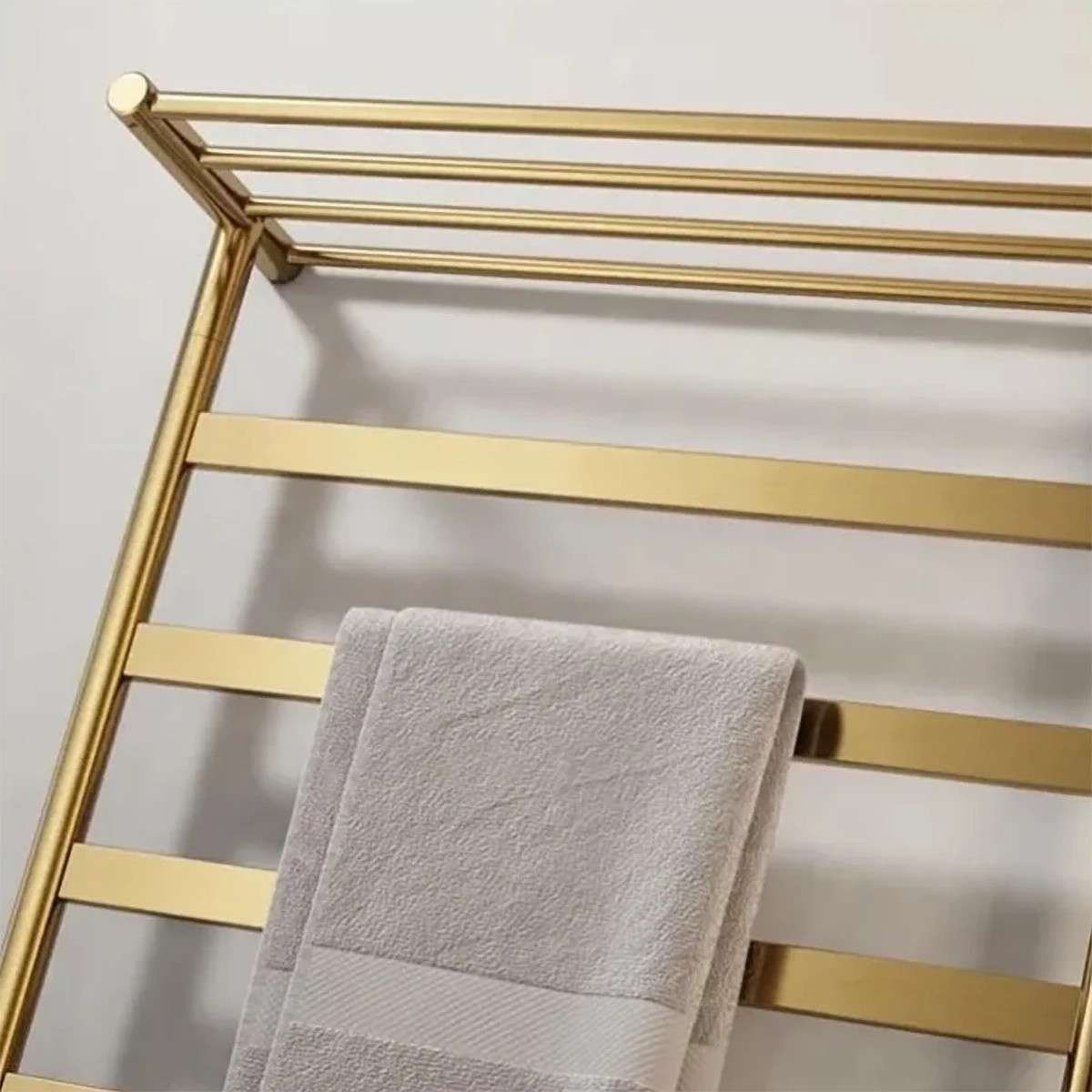 Sèche-serviettes électrique Angus doré 250W | Design