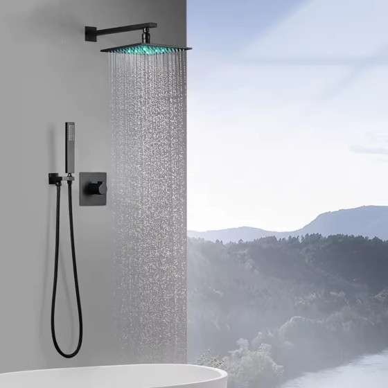 Douche encastrée LED Bilbao noire – Mitigeur mural design