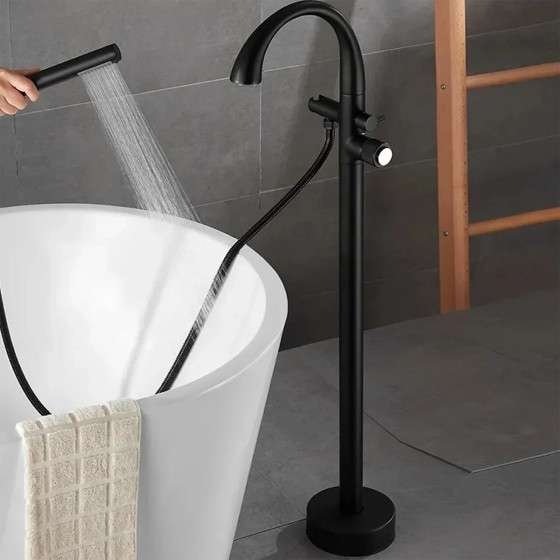 Mitigeur baignoire au sol LED Fusion noir | Design moderne